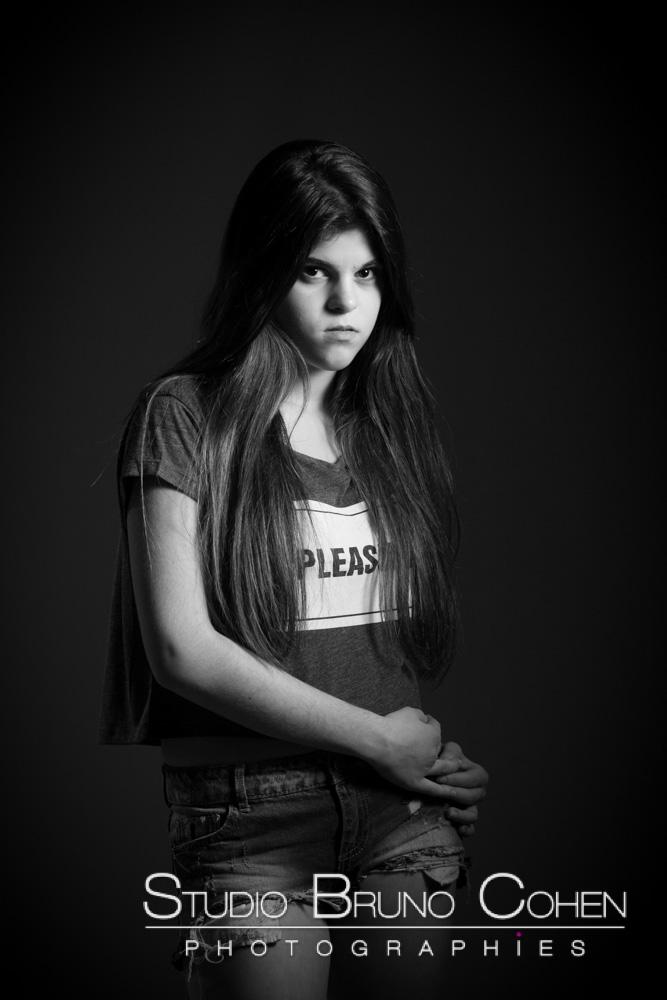 photo casting adolescent noir et blanc