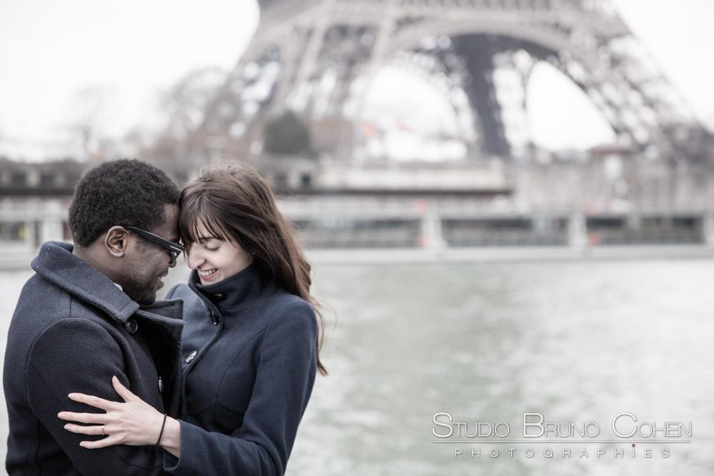 Desmond & Annabelle – engagement photos in Paris near Eiffel Tower