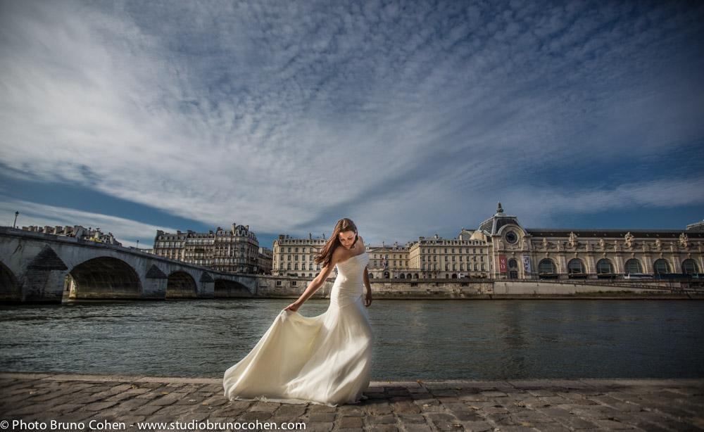 mariage-portrait-hotel-brighton-tuileries-couple-maries-paris