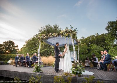 mariage-new-york-jardin-botanique-couple-maries-ceremonie-religieuse